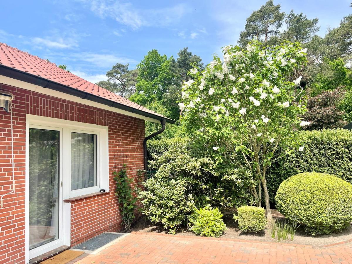 אאוריך Landhaus Am Wald Mit Garten Mit 1 Schlafnische Und 1 Schlafzimmer מראה חיצוני תמונה